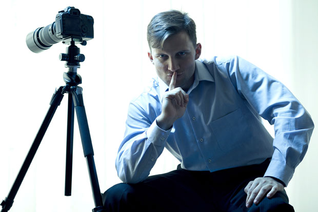 СКАНДАЛ У СРПСКОЈ: Уцена секс-снимком